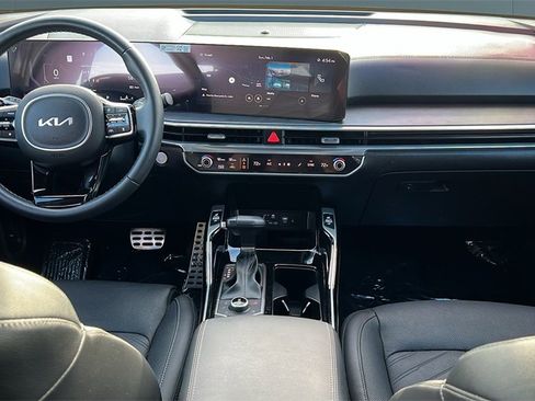 Certified 2025 Kia Sorento SX Prestige image 7