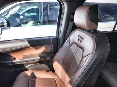 Used 2022 Ford Expedition King Ranch AWD/4WD image 25