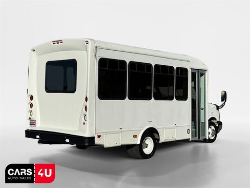 Used 2015 Chevrolet Express 3500 w/ Shuttle Bus Package image 7