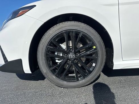 New 2026 Toyota Camry SE image 10