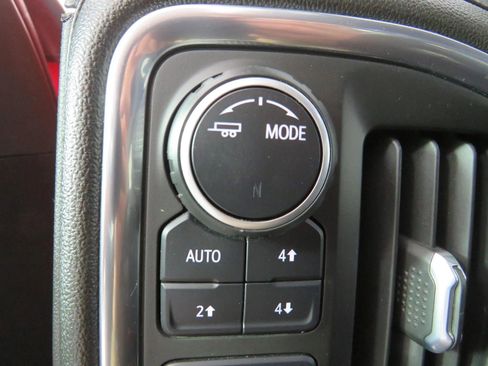 Used 2022 Chevrolet Silverado 1500 LT w/ Texas Edition Plus AWD/4WD image 16