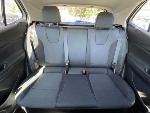 Used 2025 Buick Encore GX Preferred image 36