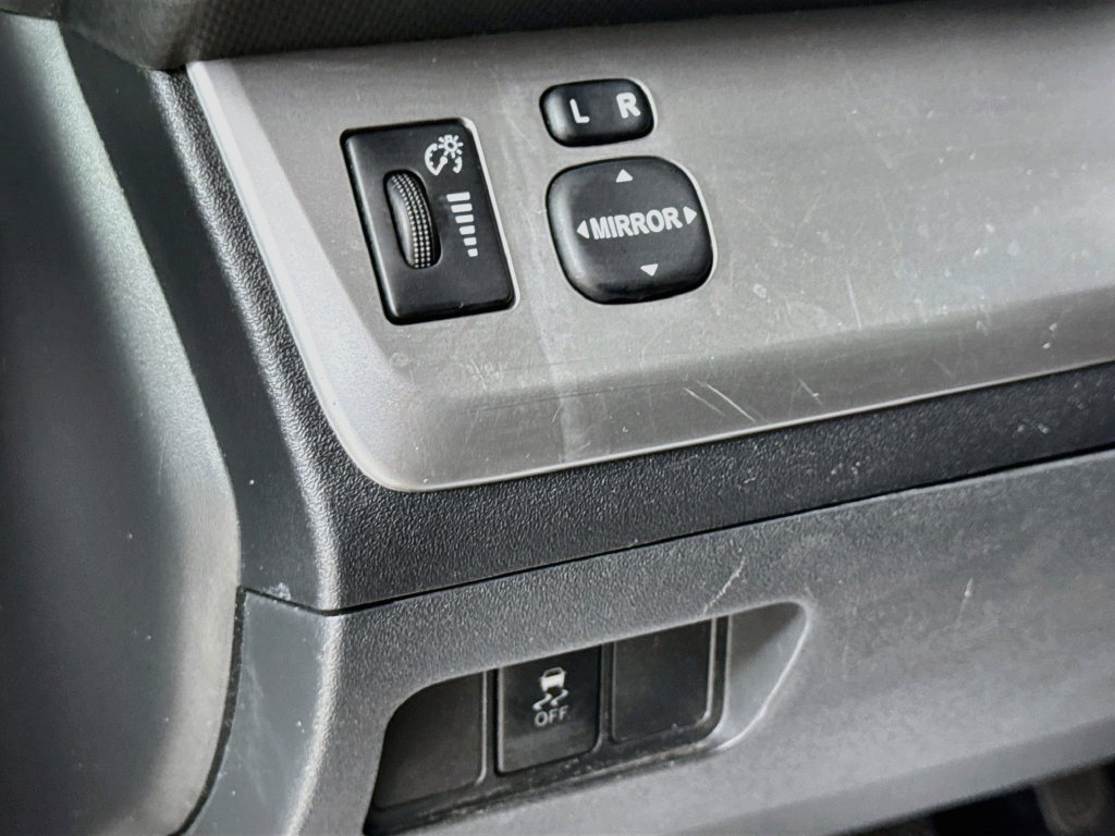 Used 2012 Scion xB FWD image 10