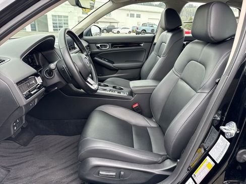 Used 2024 Honda Civic Touring image 15