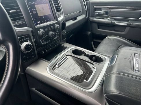 Used 2018 RAM 1500 Limited AWD/4WD image 25
