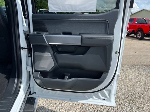 New 2025 Ford F150 Lariat w/ Equipment Group 501A Mid image 18