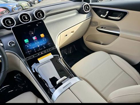 New 2026 Mercedes-Benz GLC 300 4MATIC image 31