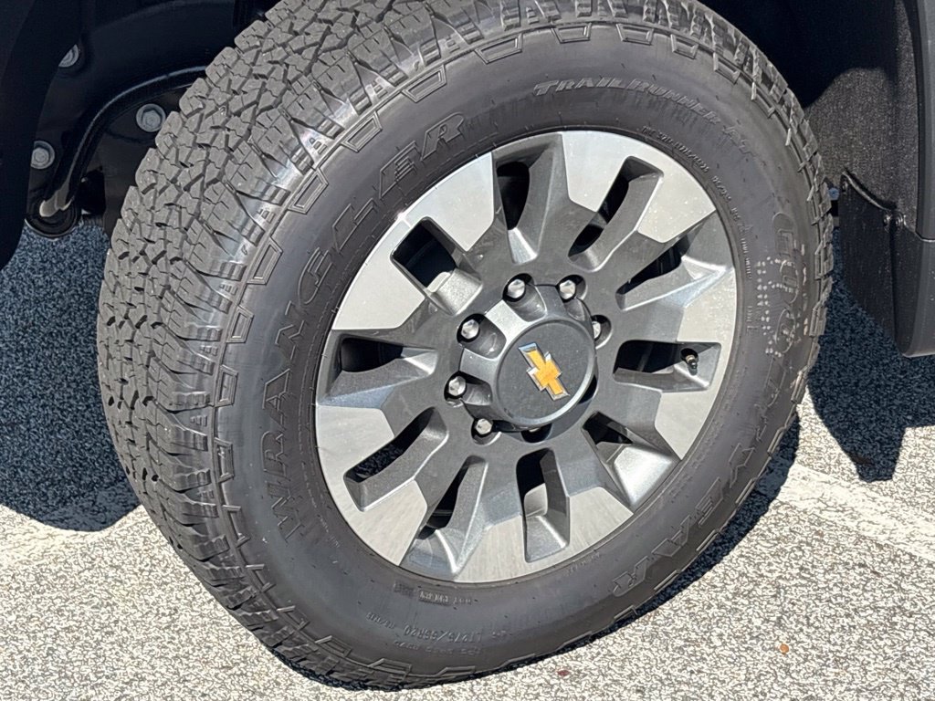 New 2026 Chevrolet Silverado 2500 Custom w/ Custom Value Package AWD/4WD image 5