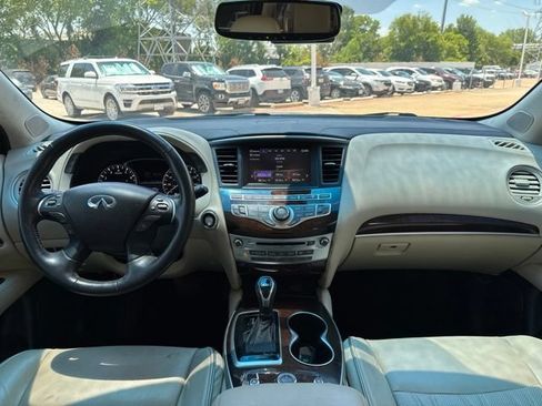 Used 2020 INFINITI QX60 Luxe w/ Sensory Package FWD image 8