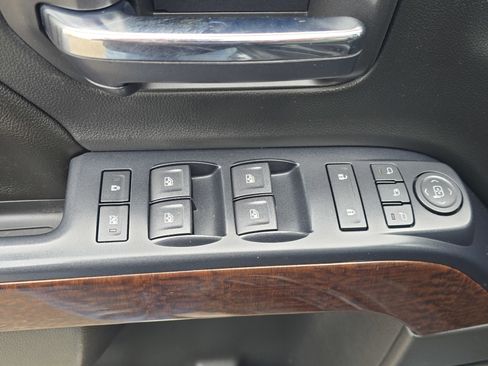 Used 2017 GMC Sierra 1500 SLT image 18