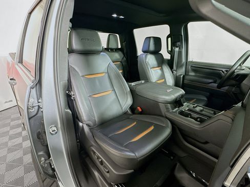 Used 2024 GMC Sierra 2500 AT4 w/ AT4 Premium Plus Package image 28