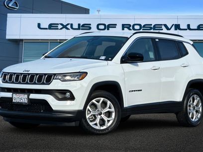 Used 2025 Jeep Compass Latitude