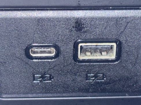 Used 2021 GMC Sierra 1500 AT4 w/ AT4 Preferred Package AWD/4WD image 7