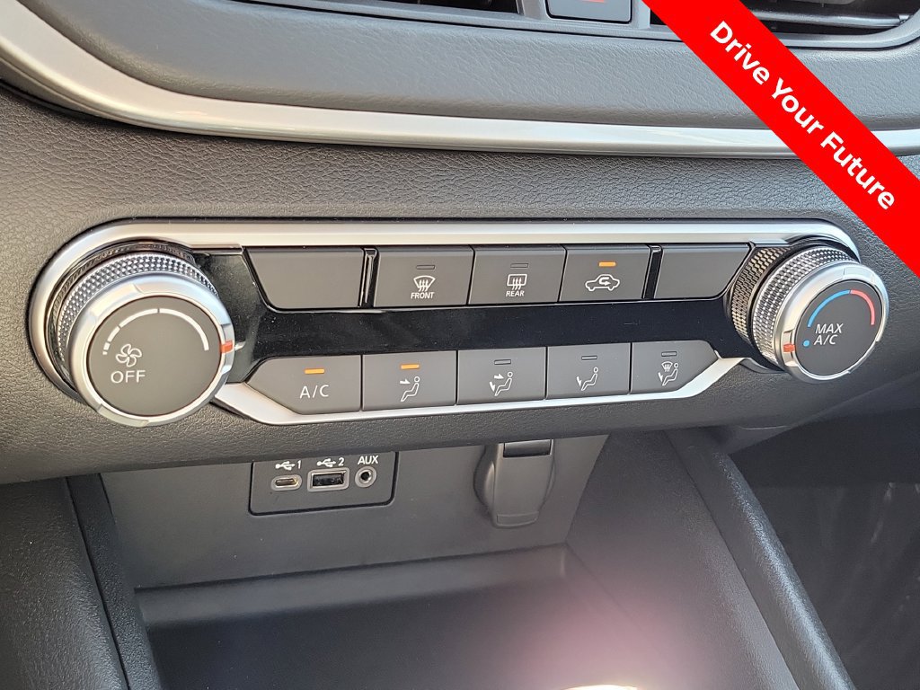 Certified 2025 Nissan Altima 2.5 S FWD image 14