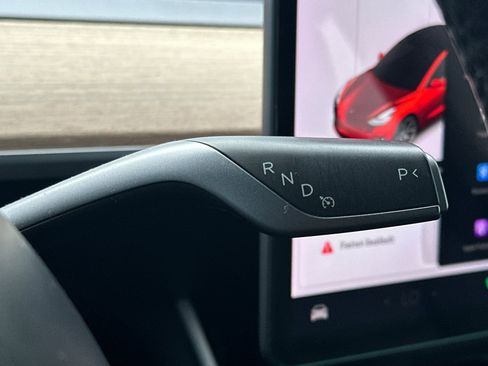 Used 2018 Tesla Model 3 Mid Range image 21