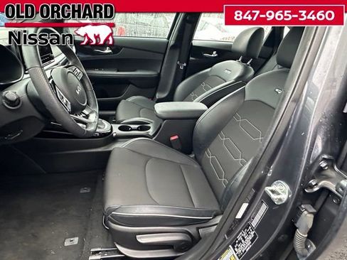 Used 2023 Kia Forte GT-Line image 13