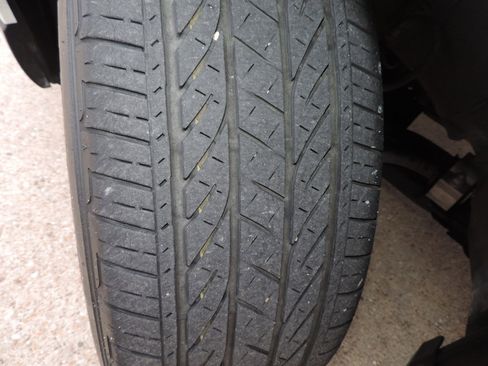 Used 2017 Subaru Outback 2.5i Limited image 11