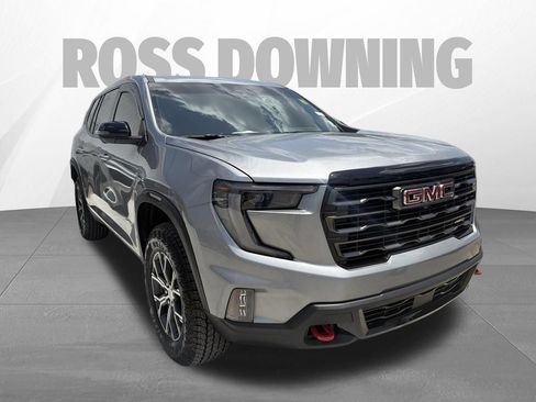Used 2026 GMC Acadia AT4 AWD/4WD image 3