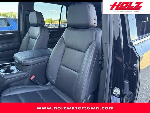 Certified 2025 Chevrolet Tahoe LT AWD/4WD image 11