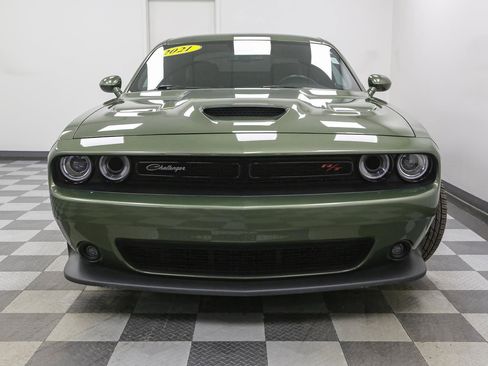 Used 2021 Dodge Challenger R/T Scat Pack w/ Plus Package image 3