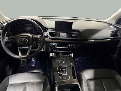 Used 2019 Audi Q5 2.0T Premium w/ Convenience Package image 21