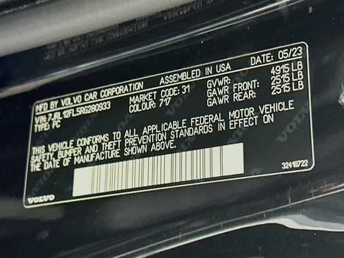 Used 2024 Volvo S60 B5 Plus image 12