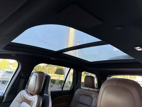 Used 2020 Lincoln Aviator Reserve w/ Equipment Group 202A AWD/4WD image 32