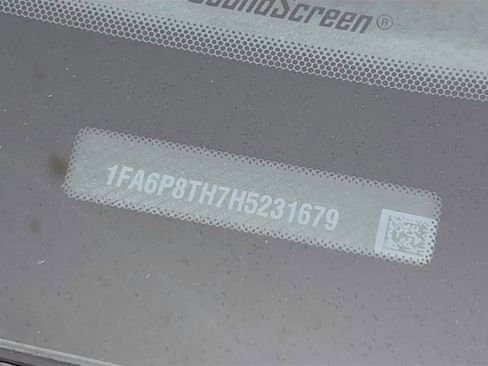 Used 2017 Ford Mustang Premium w/ Equipment Group 201A image 31