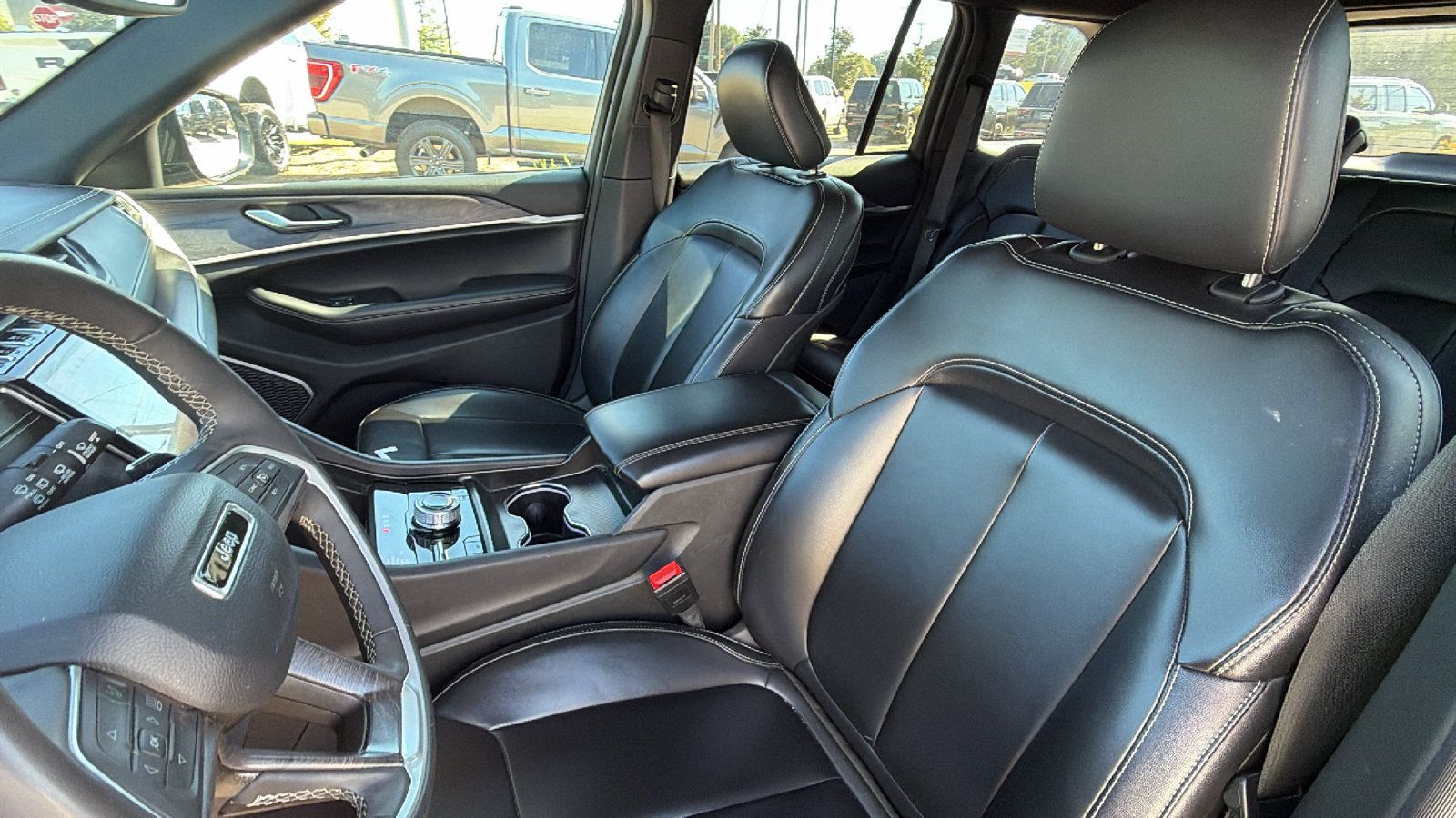 Used 2024 Jeep Grand Cherokee Limited 4xe AWD/4WD image 18