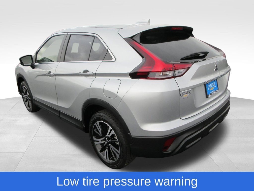 Used 2025 Mitsubishi Eclipse Cross SE AWD/4WD image 3