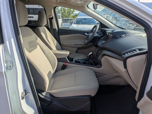 Used 2019 Ford Escape SE AWD/4WD image 30