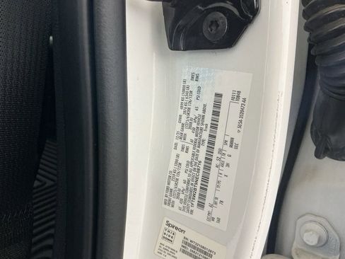 Used 2022 Ford F250 Platinum image 32