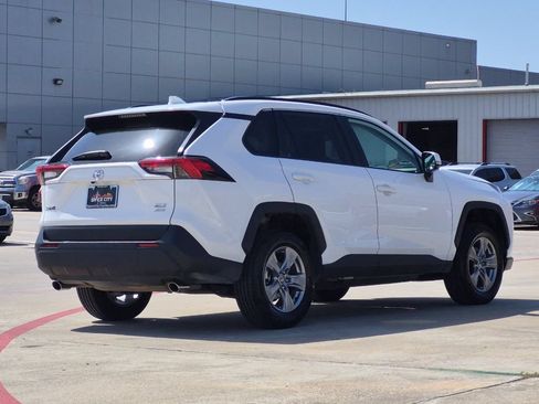Certified 2025 Toyota RAV4 XLE AWD/4WD image 6