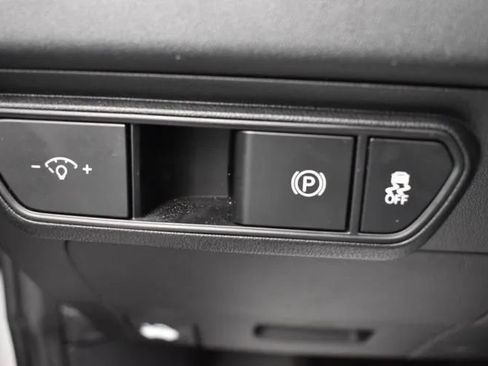 Used 2025 Kia K4 FWD image 21