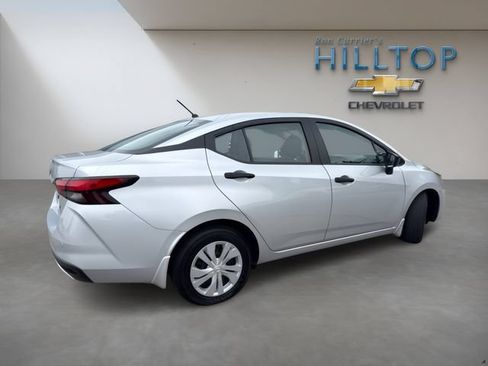 Used 2024 Nissan Versa S w/ Trunk Package FWD image 5