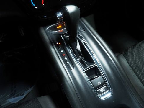 Used 2022 Honda HR-V Sport image 17