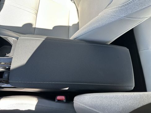 New 2026 Toyota Camry XLE AWD/4WD image 31