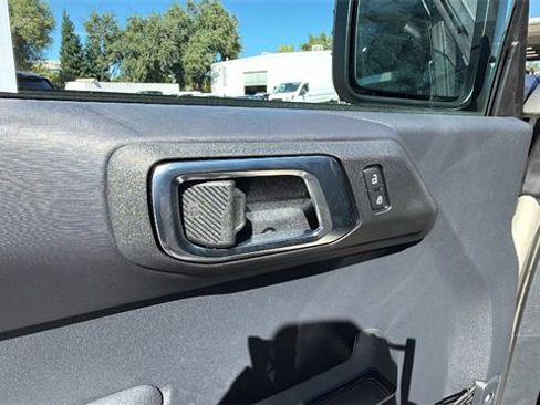 New 2025 Ford Bronco Badlands image 20