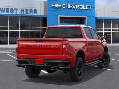 New 2026 Chevrolet Silverado 1500 Custom Trail Boss w/ LPO, Dark Essentials Package image 4