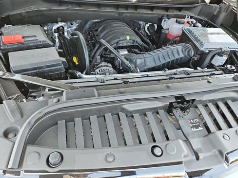 New 2026 Chevrolet Silverado 1500 ZR2 w/ Dark Appearance Package AWD/4WD image 17