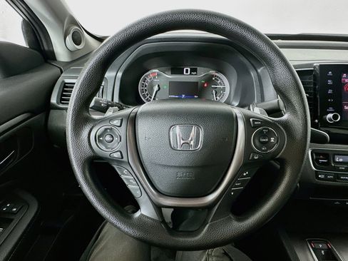 Used 2023 Honda Ridgeline Sport image 11