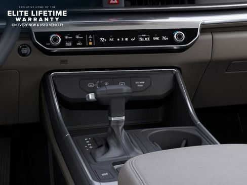 New 2026 Kia Carnival FWD image 24