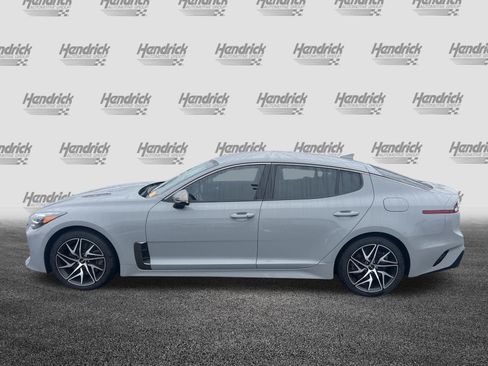 Used 2022 Kia Stinger GT-Line RWD image 7