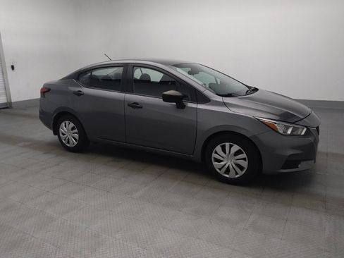 Used 2020 Nissan Versa S FWD image 11
