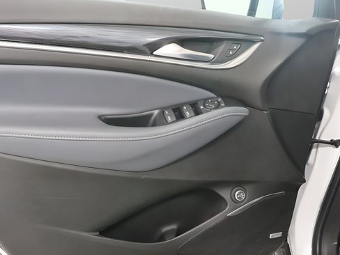 Used 2023 Buick Enclave Essence w/ Experience Buick Package AWD/4WD image 24