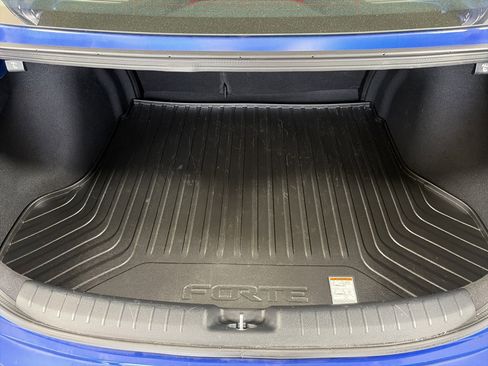 Certified 2024 Kia Forte GT-Line image 14