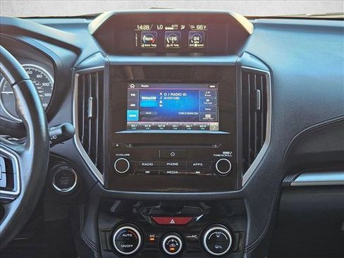 Used 2019 Subaru Forester Premium image 13