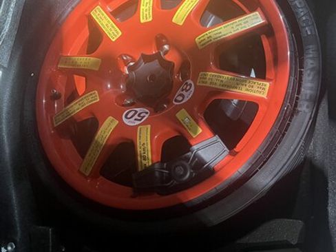 Used 2015 Porsche Cayenne S image 55