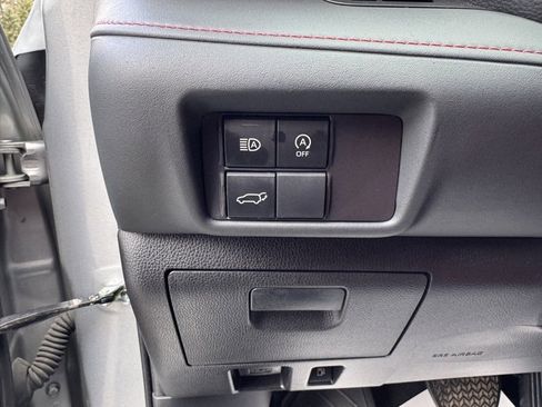 Certified 2023 Toyota Highlander XSE image 22