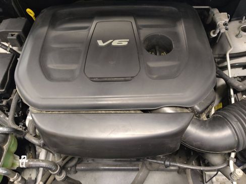 Used 2018 Jeep Grand Cherokee Limited RWD image 30